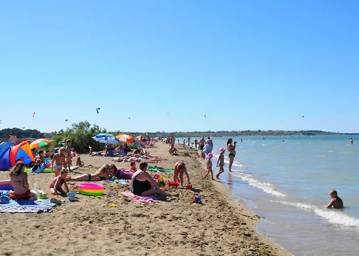 In With Sea View, Terrace, Air Conditioning, Wi-fi Nin