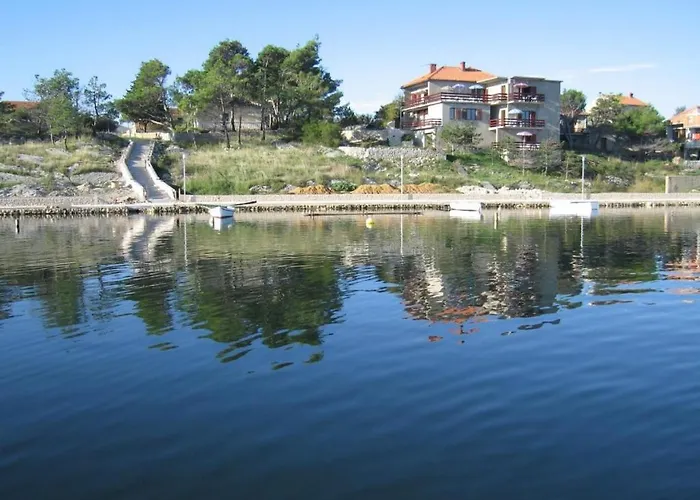 Apartmán In With Sea View, Terrace, Air Conditioning, Wi-fi Nin